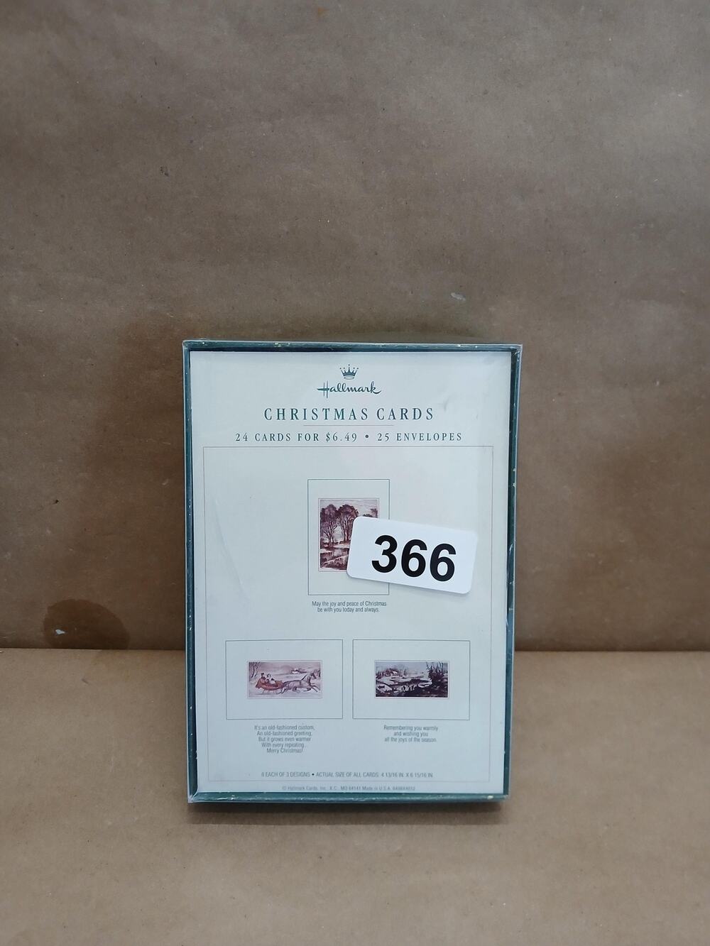 Vintage Hallmark Christmas Cards Box Set 24 Cards Made in USA Gift holidays #366